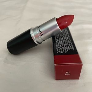 NIB - MAC Matte Lipstick - Chili
